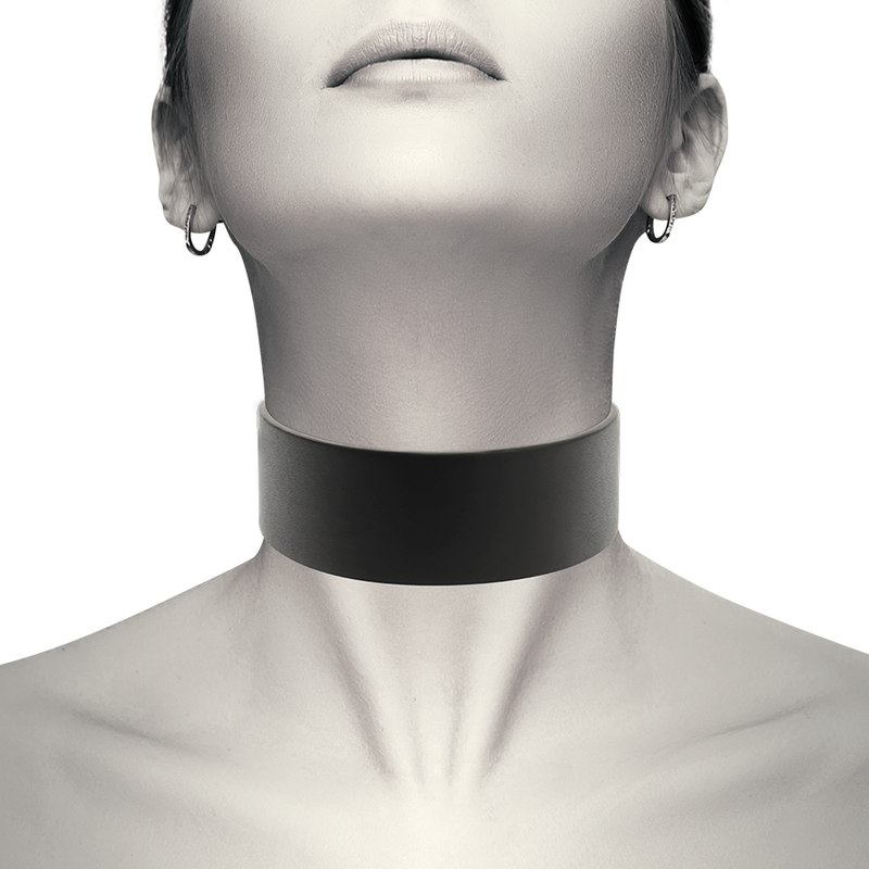 Coquette Chic Desire – Choker aus veganem Leder