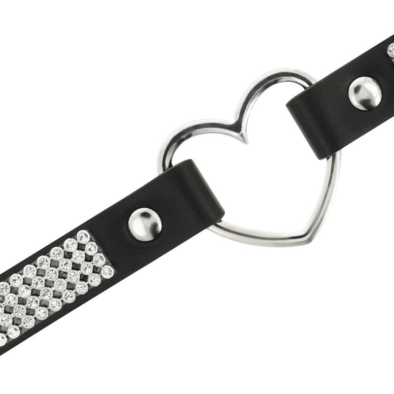 Collar gargantilla Coquette Chic Desire de material sintético vegano con corazón
