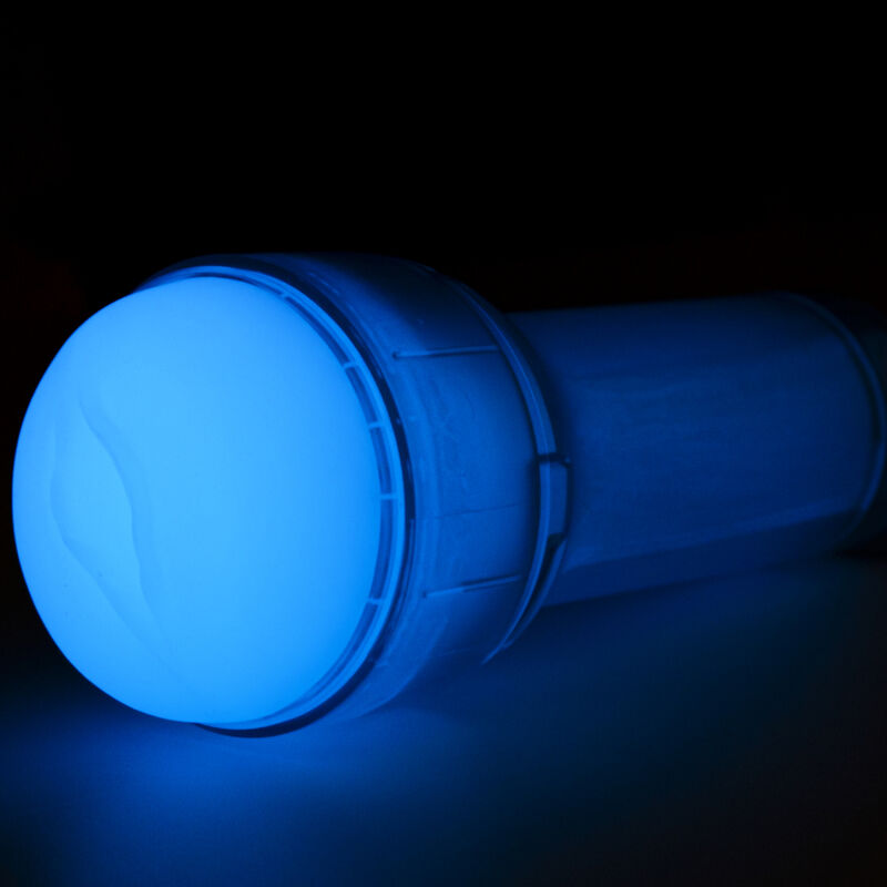 Masturbador fosforescente Kiiroo FeelGlow que brilla en la oscuridad