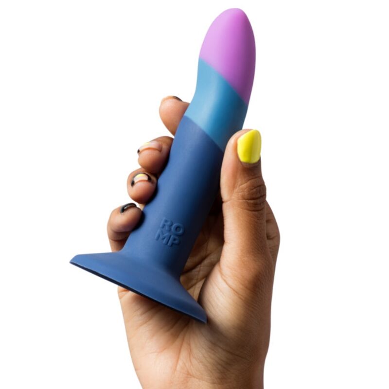 ROMP Piccolo Pegging Kit – Strap-on-Set mit Harness und Silikondildo