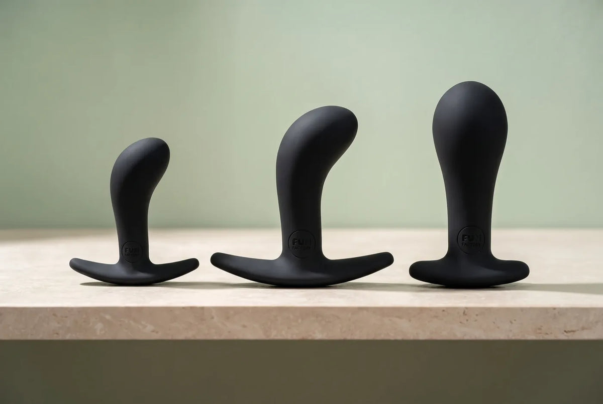 Bolas anales, dilatadores y duchas anales